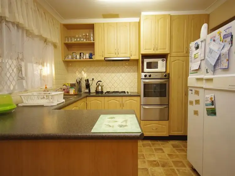 Fifth view of Homely house listing, 10 Reeves Ct, Westminster WA