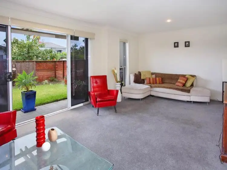 Fifth view of Homely townhouse listing, 2 Calliope Circuit, Murarrie QLD 4172