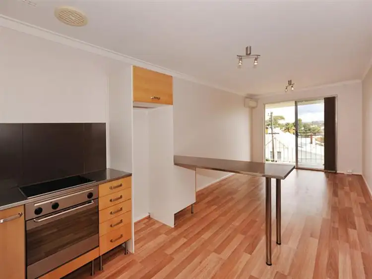 Main view of Homely unit listing, 9/122 Ninth Ave, Maylands WA