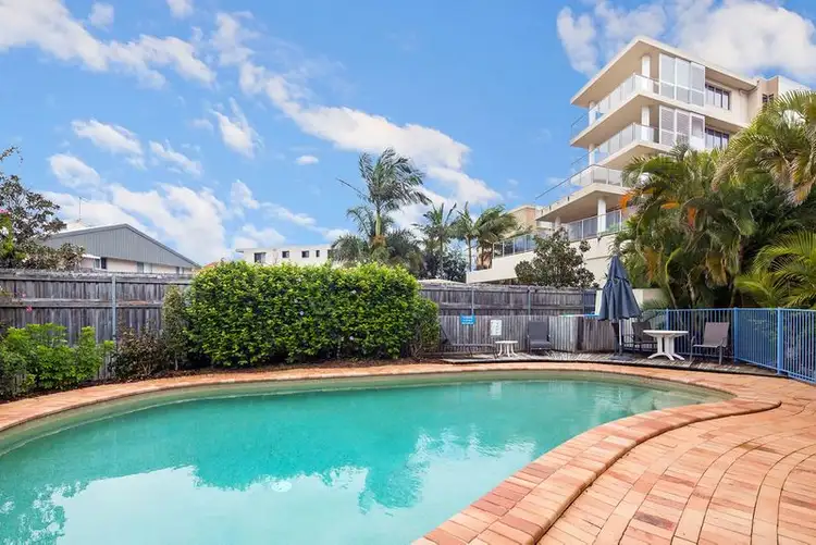Unit 5 'Lindomare' 13 Orvieto Terrace, Kings Beach QLD 4551