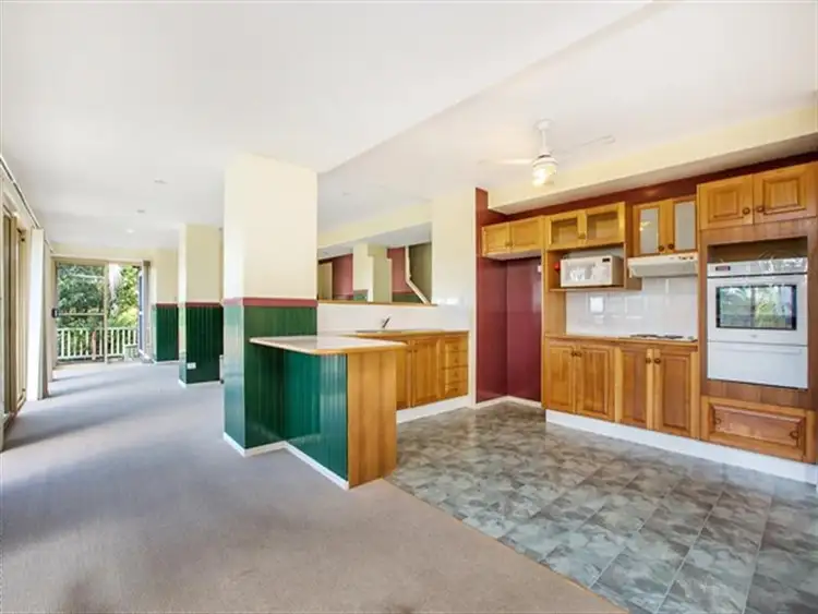 Fifth view of Homely house listing, 4 Amulla Ct, Mudgeeraba QLD