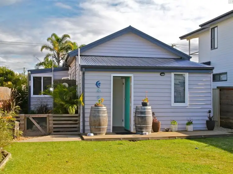 Fifth view of Homely house listing, 11 Davis Ave, Davistown NSW