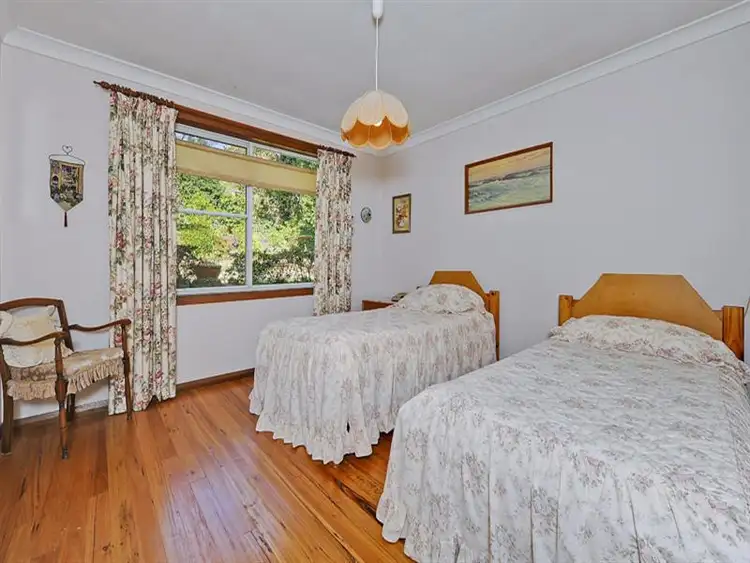 Fifth view of Homely house listing, 1 Caldarra Pl, Westleigh NSW