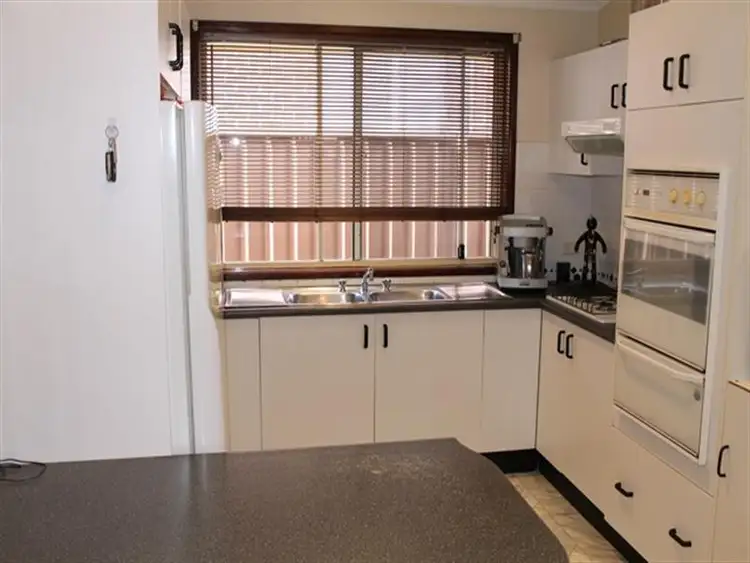 Fourth view of Homely house listing, 19 Granite Pl, Eagle Vale NSW