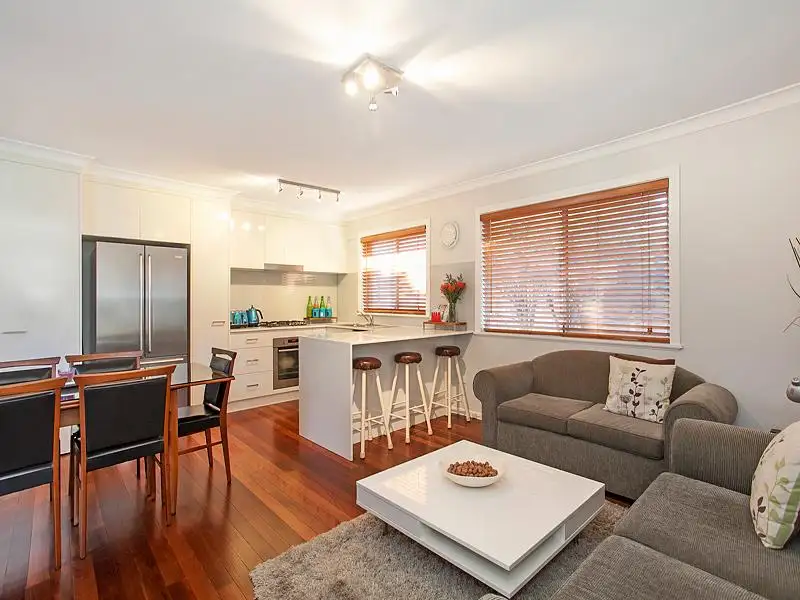 Main view of Homely unit listing, 1/17 Ivymount St, Nathan QLD