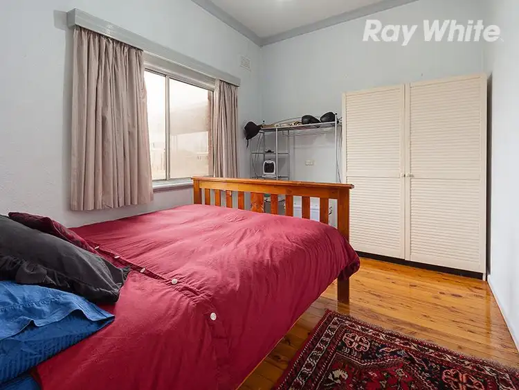 Seventh view of Homely house listing, 374 Allawah St, Albury NSW