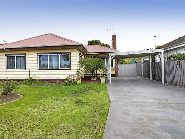 112 Vines Rd, Hamlyn Heights VIC