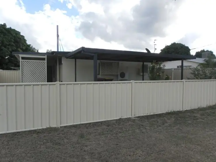 24 Old Airport Dr, Emerald QLD