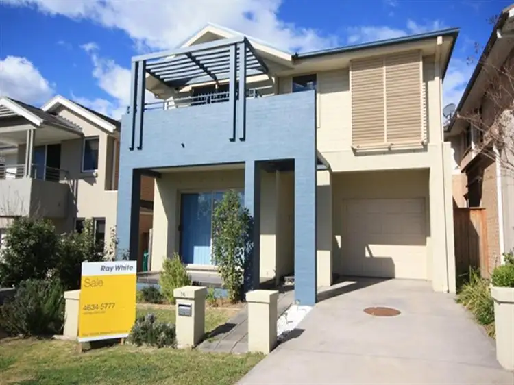 16 Stowe Ave, Campbelltown NSW