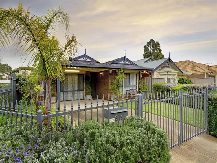 85 McInerney Ave, Mitchell Park SA