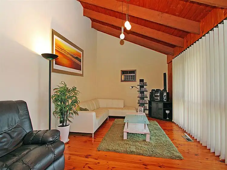 Fifth view of Homely house listing, 18 Norwood Rd, Mill Park VIC