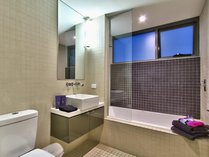 Sixth view of Homely apartment listing, 107 Astor Tce, Spring Hill QLD