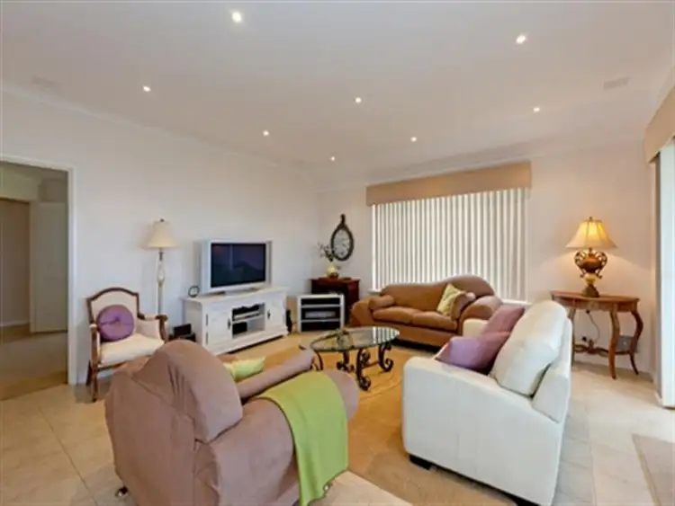 Seventh view of Homely house listing, 9 Danks Vsta, Baldivis WA