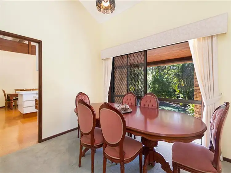 Fifth view of Homely house listing, 6 Lawson Ct, Mount Ommaney QLD