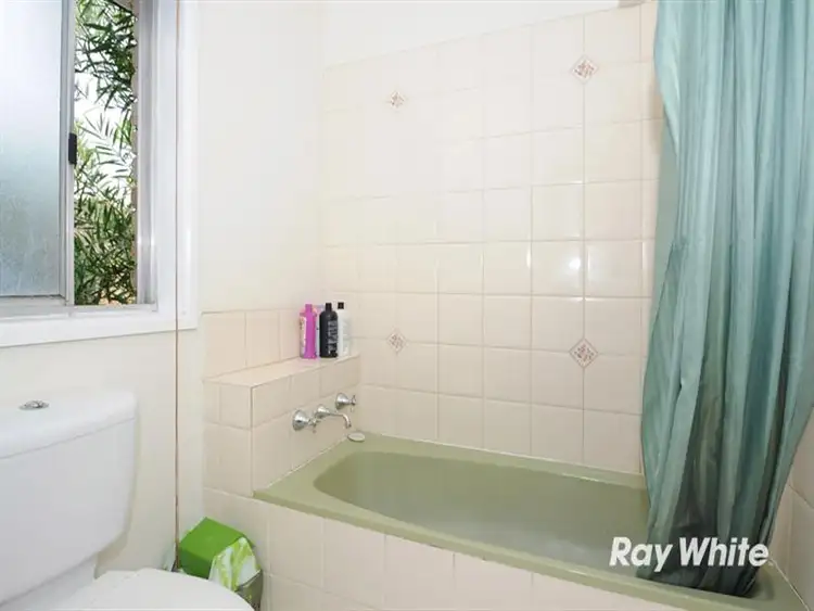 Fifth view of Homely house listing, 15 Wilam Ct, Cranbourne VIC