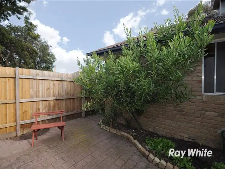 Seventh view of Homely house listing, 15 Wilam Ct, Cranbourne VIC