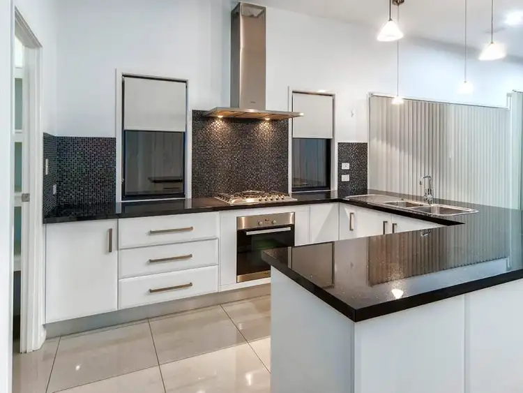 Second view of Homely house listing, 38 Princess St, Bulimba QLD