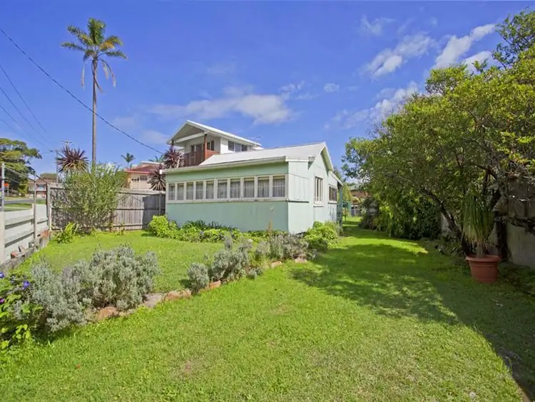 Fifth view of Homely house listing, 1 Bernie St, Bundeena NSW