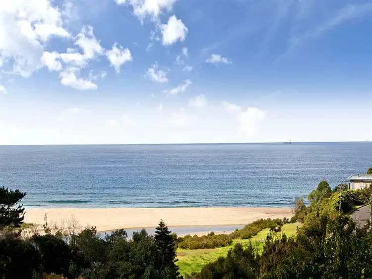 15 Lower Coast Rd, Stanwell Park NSW