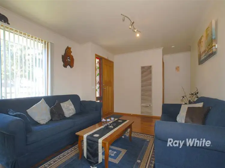 Sixth view of Homely unit listing, 1/2 Quirk Ct, Endeavour Hills VIC