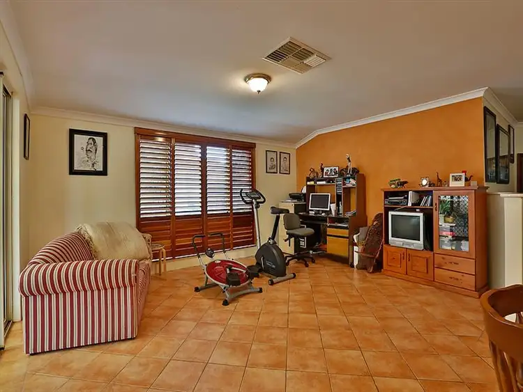 Sixth view of Homely house listing, 15b Mars St, Carlisle WA