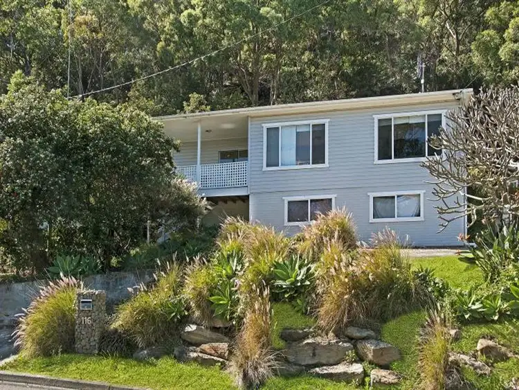 116 Heath Rd, Pretty Beach NSW