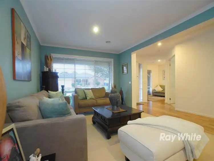 Fifth view of Homely house listing, 25 Sundial Ct, Berwick VIC