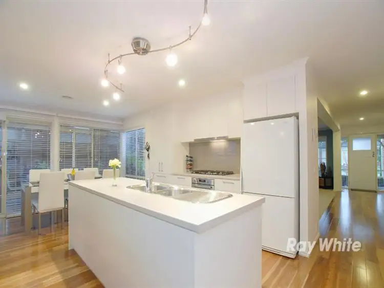 Seventh view of Homely house listing, 25 Sundial Ct, Berwick VIC