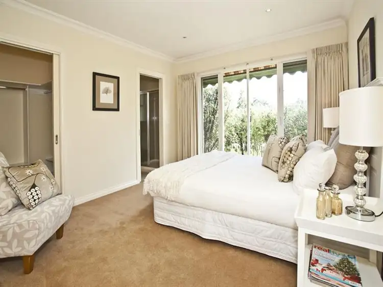 Fifth view of Homely unit listing, 1/51 Summit Cres, Glen Waverley VIC