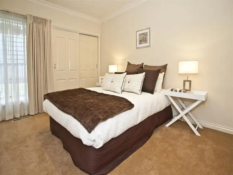 Sixth view of Homely unit listing, 1/51 Summit Cres, Glen Waverley VIC