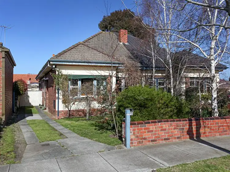 23 Frogmore Rd, Carnegie VIC