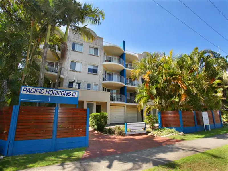 Main view of Homely unit listing, 2/10-20 Maroubra St, Alexandra Headland QLD