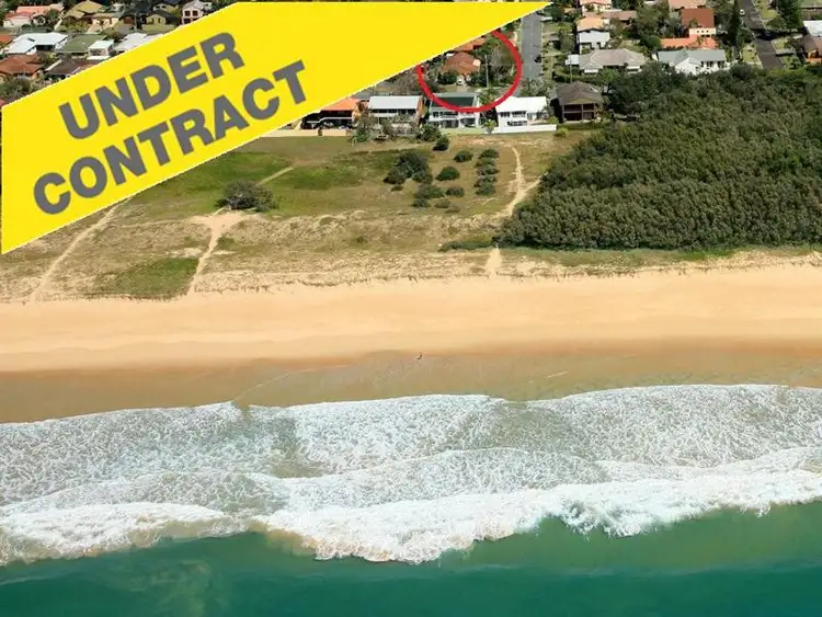 42 Oceanic Dr, Warana QLD