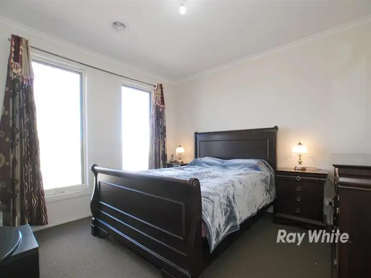 Second view of Homely house listing, 16 Pengana Way, Cranbourne VIC