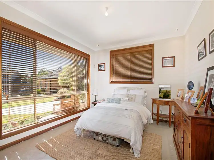 Fifth view of Homely house listing, 9 Kincumber Pl, Engadine NSW