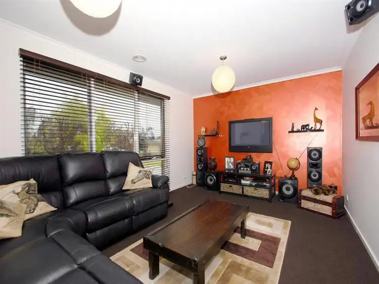 Fourth view of Homely house listing, 10 Carrum Bella Dr, Carrum Downs VIC