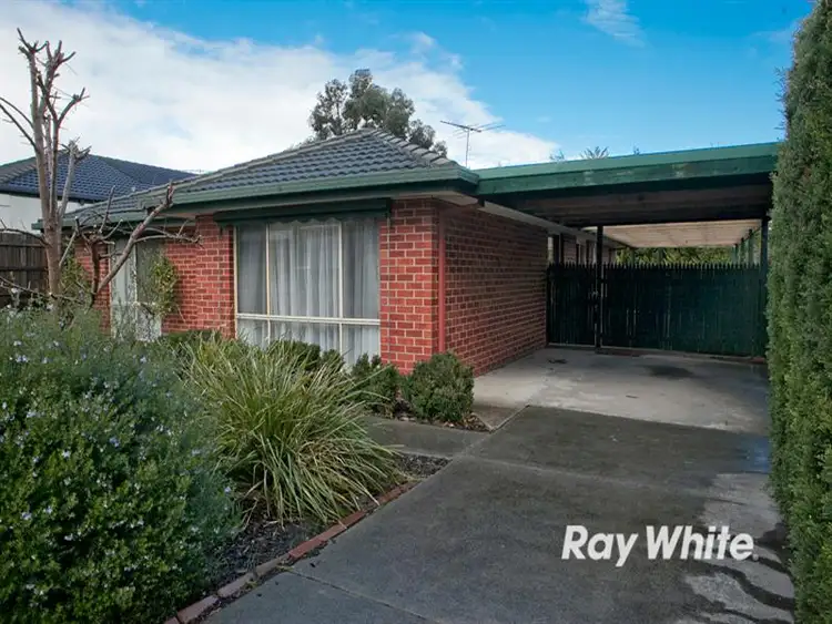 Second view of Homely house listing, 8 Tarwin Ct, Langwarrin VIC