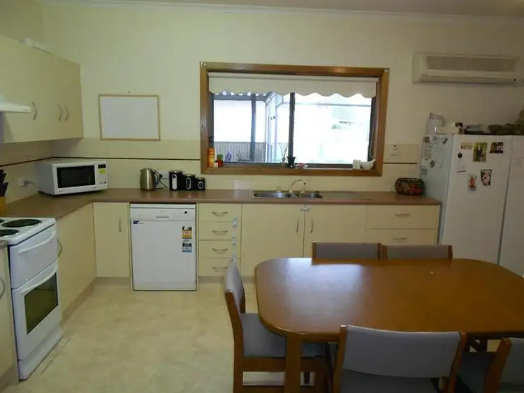 Second view of Homely house listing, 33 Green St, Bordertown SA