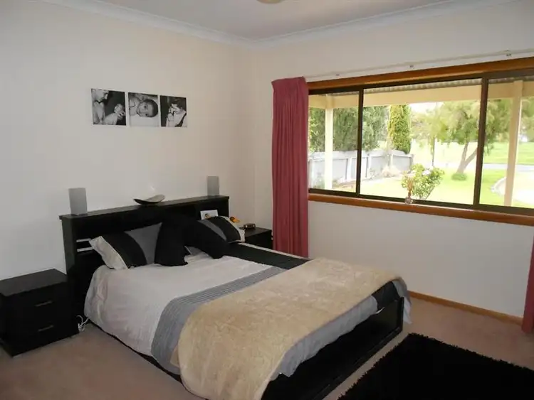 Fourth view of Homely house listing, 33 Green St, Bordertown SA