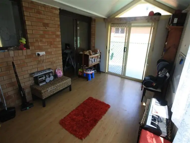 Sixth view of Homely house listing, 31 Fuchsia Cres, Macquarie Fields NSW
