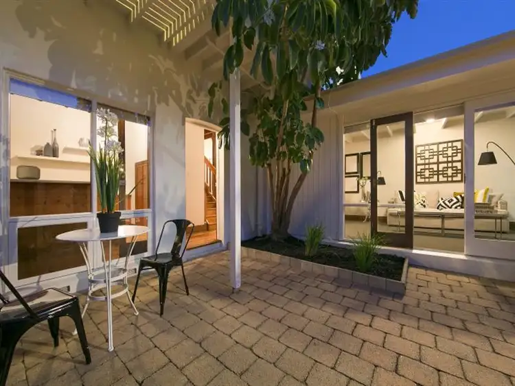 Sixth view of Homely house listing, 10 Kate Ct, Adelaide (CBD) SA