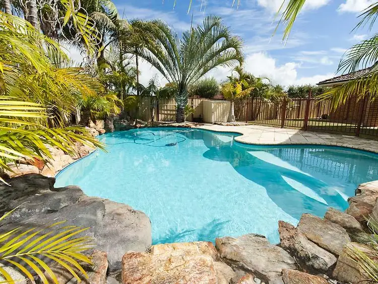 Second view of Homely house listing, 4 Nicoli Pl, Baldivis WA