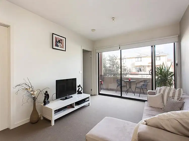 28/1 Greenfield Dr, Clayton VIC