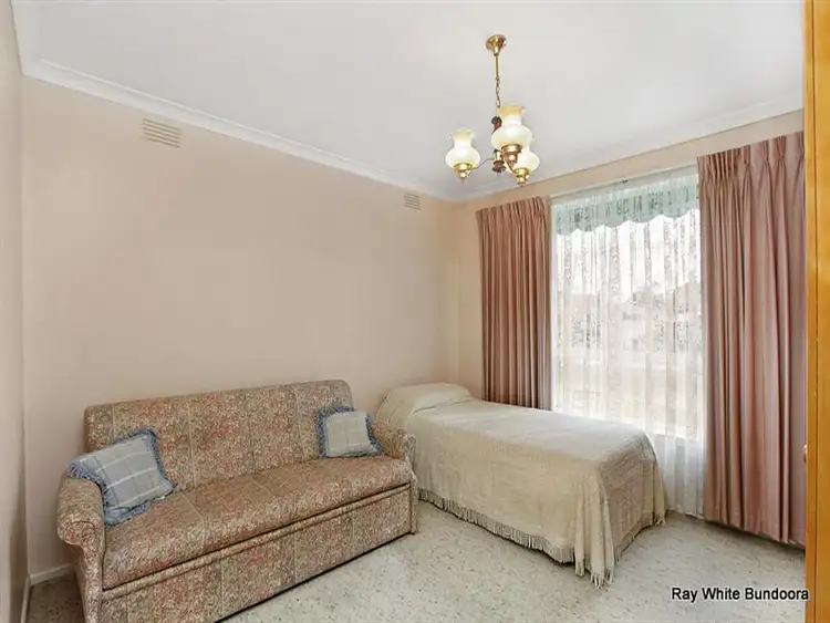 Sixth view of Homely house listing, 5 Cambridge Way, Bundoora VIC