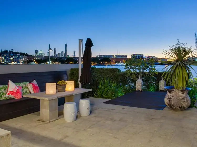 Sixth view of Homely house listing, 9 Addison Ave, Bulimba QLD