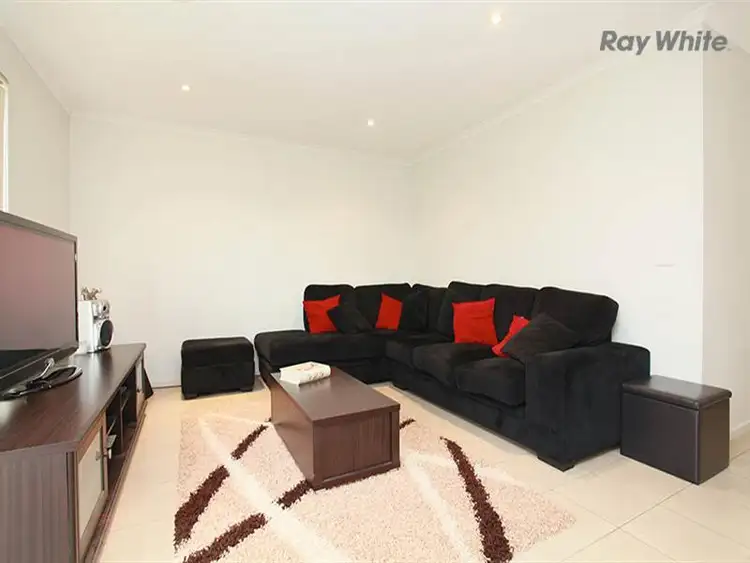 Fifth view of Homely house listing, 32 Emma Dr, Tarneit VIC