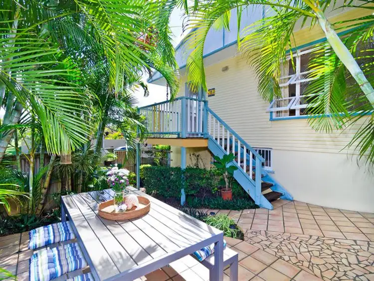 1/15 Twelfth Ave, Palm Beach QLD