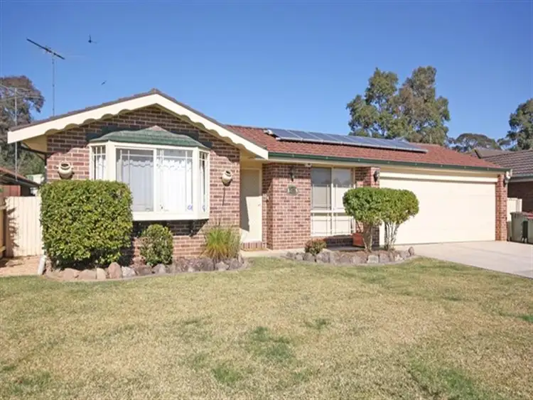 27 Paddy Miller Ave, Currans Hill NSW