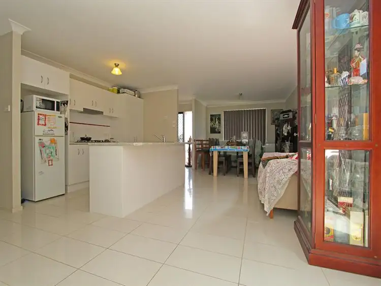 Fifth view of Homely house listing, 3 Yellow Rose Tce, Hamlyn Terrace NSW