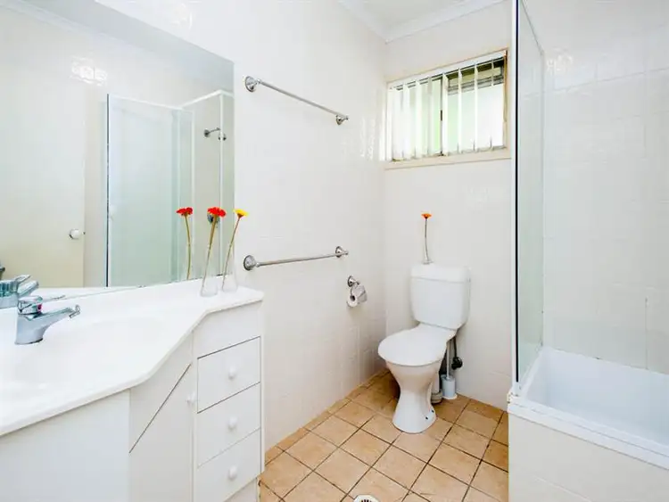 Sixth view of Homely unit listing, 3/27 Denman St, Greenslopes QLD